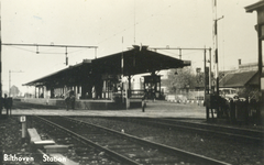 602989 Gezicht op het N.S.-station Bilthoven (gemeente De Bilt).